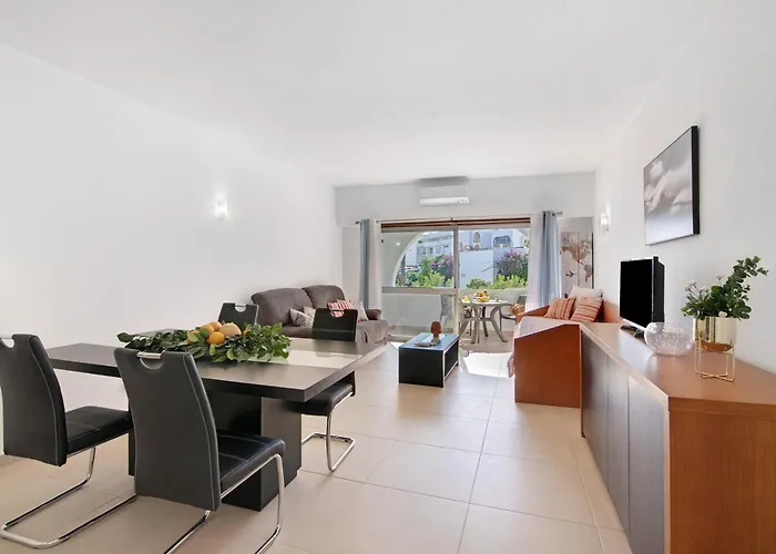 Dita 알부페이라